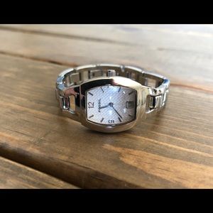 Fossil F2 ES-9824 watch